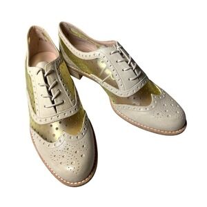 Stuart Weitzman Oxford Brogues Shoes Size 6.5 Creme Clear PVC Flats Leather Lace
